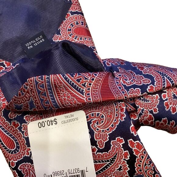 NWT Silk Izod Salmon Paisley Neck Tie - Picture 5 of 9